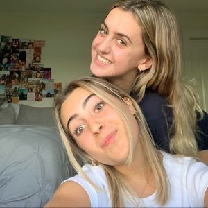 Meet your Posher, Ella